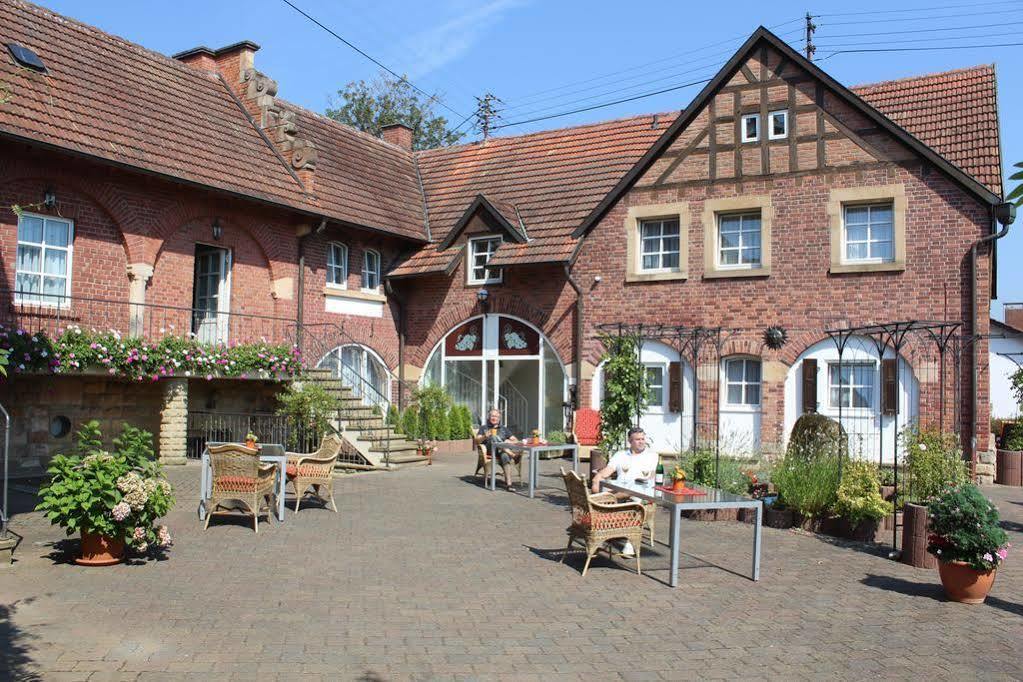 Landhotel Sonnenhof Siebeldingen Екстериор снимка