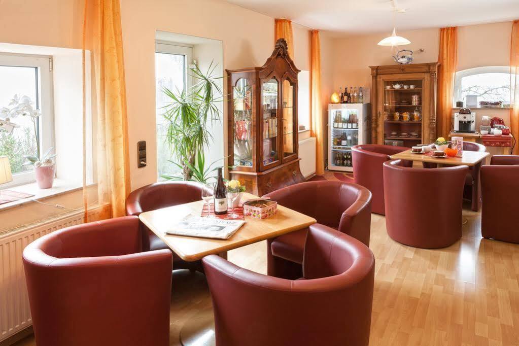 Landhotel Sonnenhof Siebeldingen Екстериор снимка